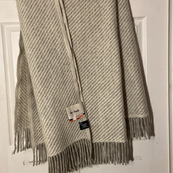 Klippan Swedish Wool Gray Striped Blanket made in Latvia - Picture 6 of 6
